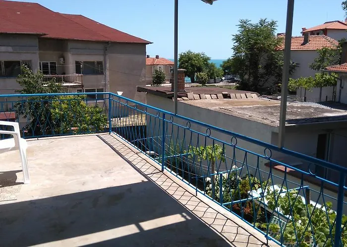 песента на морето Guest house